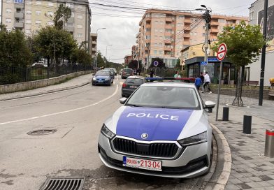 ‘Ma kanë marrë tokën, pa m’vet hiç’ – Qytetari nga Skënderaj i frustruar me problemet pronësore