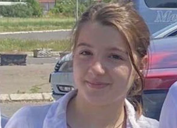 13 vjeçarja nga Vushtrria e zhdukur që nga dita e hënë, familjarët kërkojnë ndihmë për gjetjen e saj