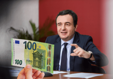 Tri ditë para balotazhit, nis pagesa për grupin e parë të studentëve përfitues të 100 eurove