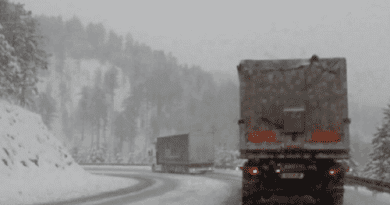 Vdes kosovari në Maqedoni, kamioni doli nga rruga dhe ra në greminë